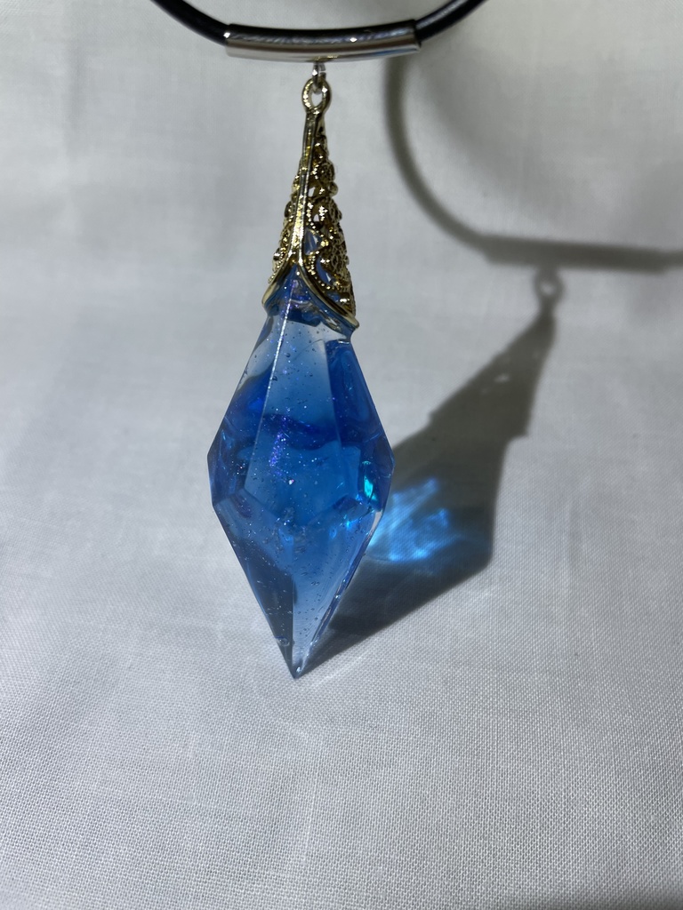 魔術師のペンデュラム『クリスタルウィング』