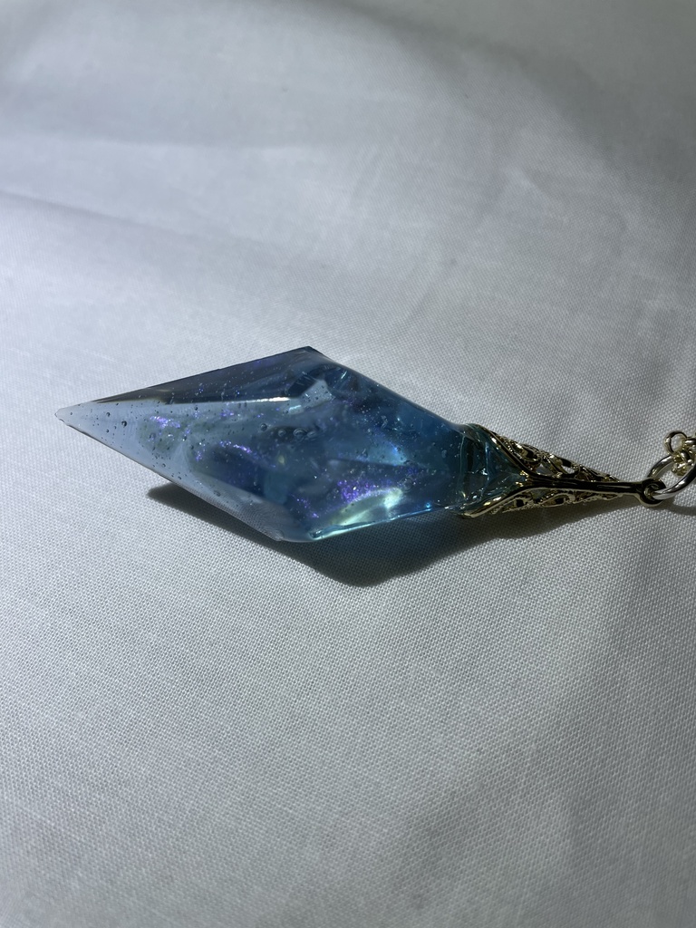 魔術師のペンデュラム『クリスタルウィング』