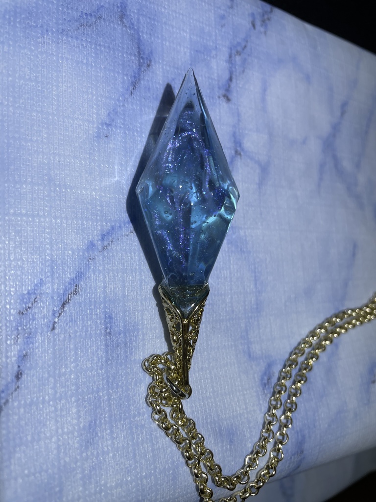 魔術師のペンデュラム『クリスタルウィング』