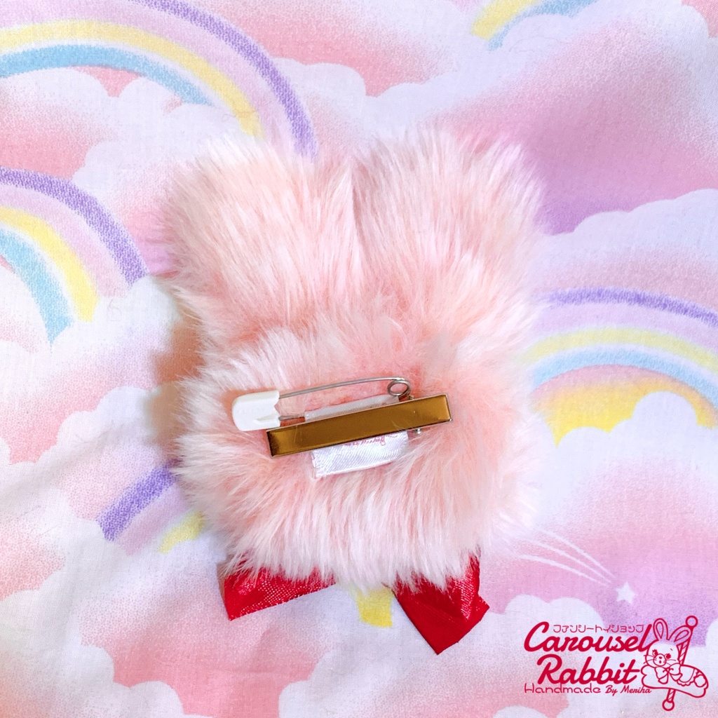 フェイスブローチ⭐︎Xmas Bunny