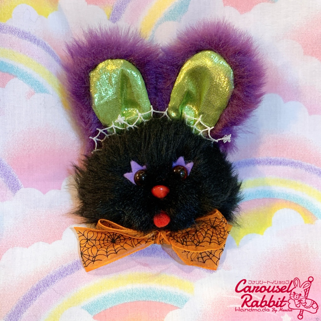 Halloween Bunny ブローチ