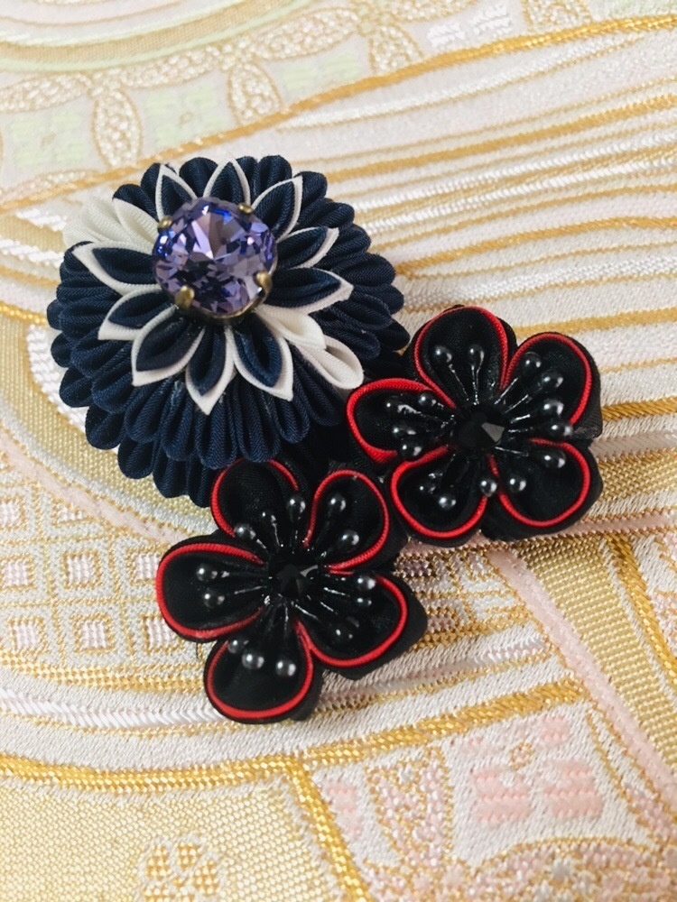 薬研藤四郎ヘアクリップ&ブローチ