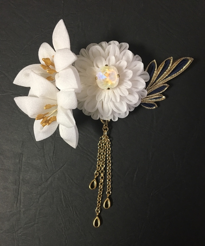 鶴丸国永ヘアクリップ&ブローチ