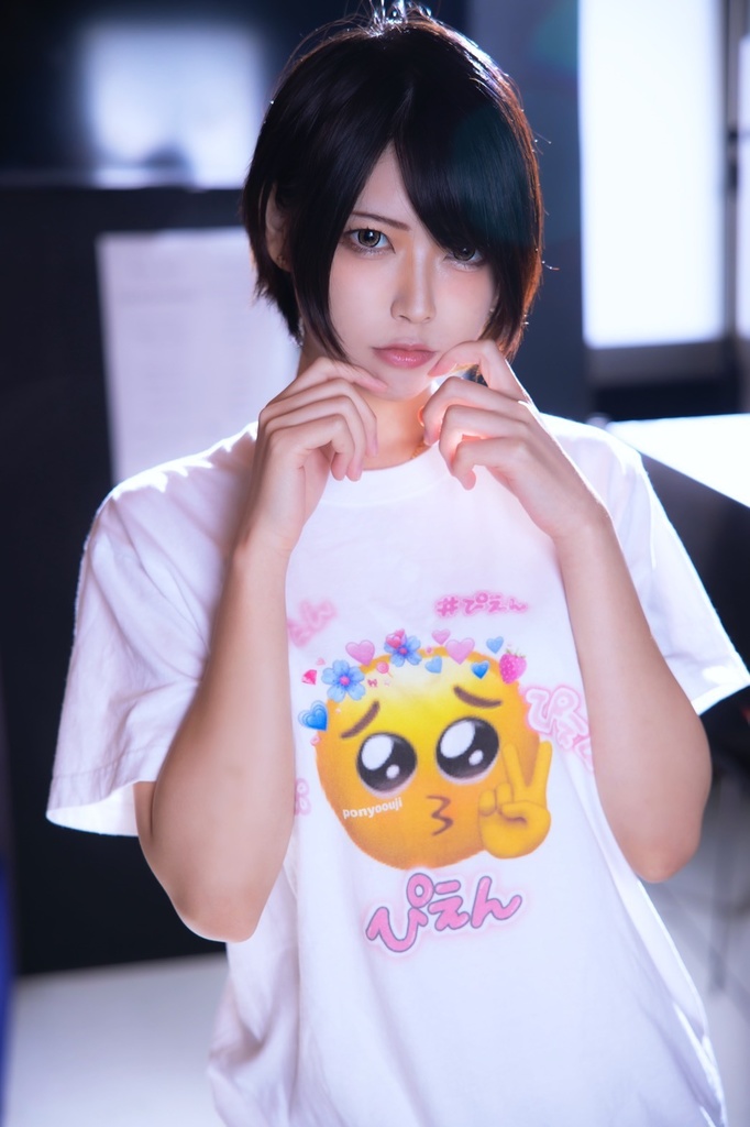 ぽにょ皇子オリジナルぴえんTシャツ（Mサイズ）