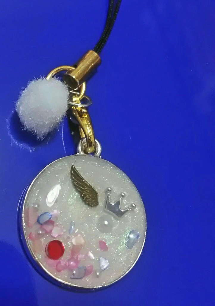 スノウホワイト モチーフ ストラップ