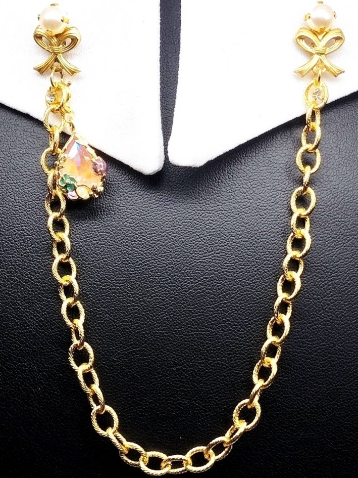 襟ブローチ(初期刀)