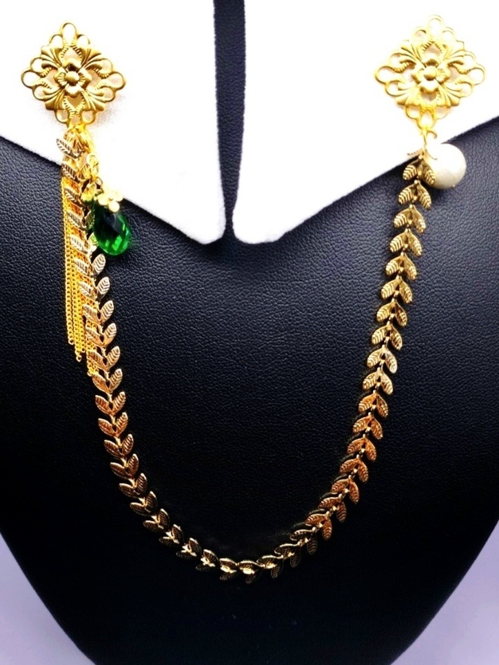 襟ブローチ(初期刀)