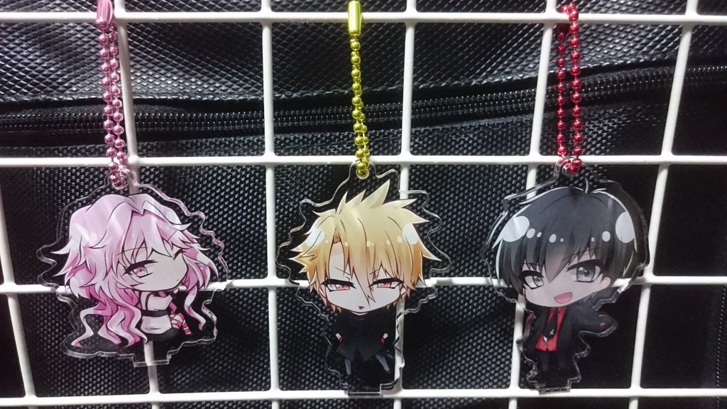 スタンド付アクリルキーホルダー