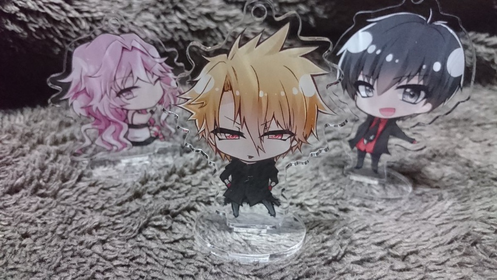 スタンド付アクリルキーホルダー