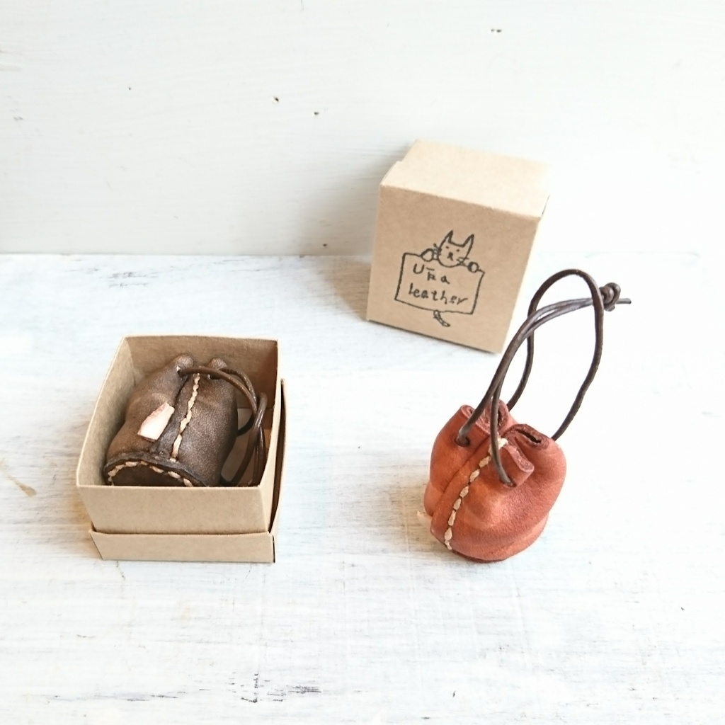 革のきんちゃく小