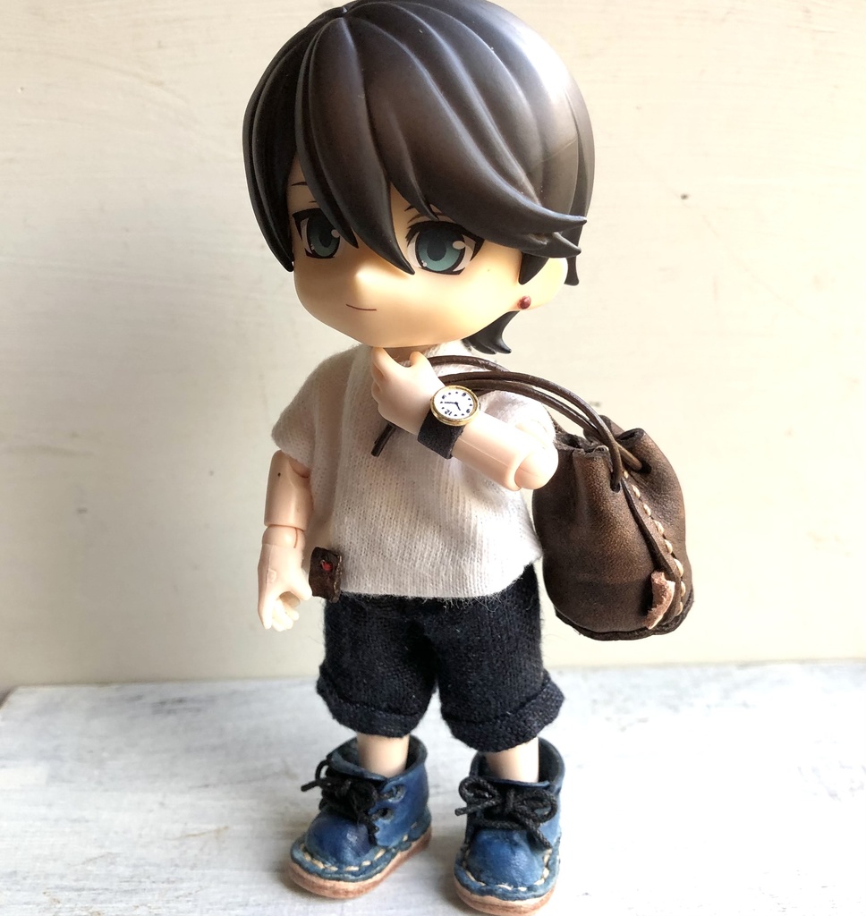 ハイジみたいな革のブーツ⭐︎オビツ11⭐︎ぬい