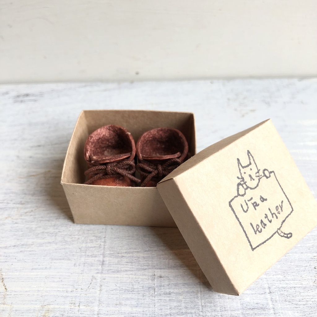 ハイジみたいな革のブーツ⭐︎オビツ11⭐︎ぬい