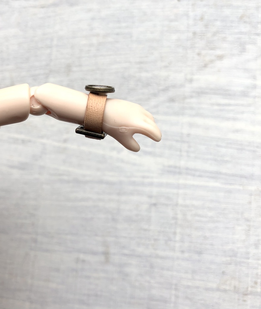 革の腕時計⭐︎ドール