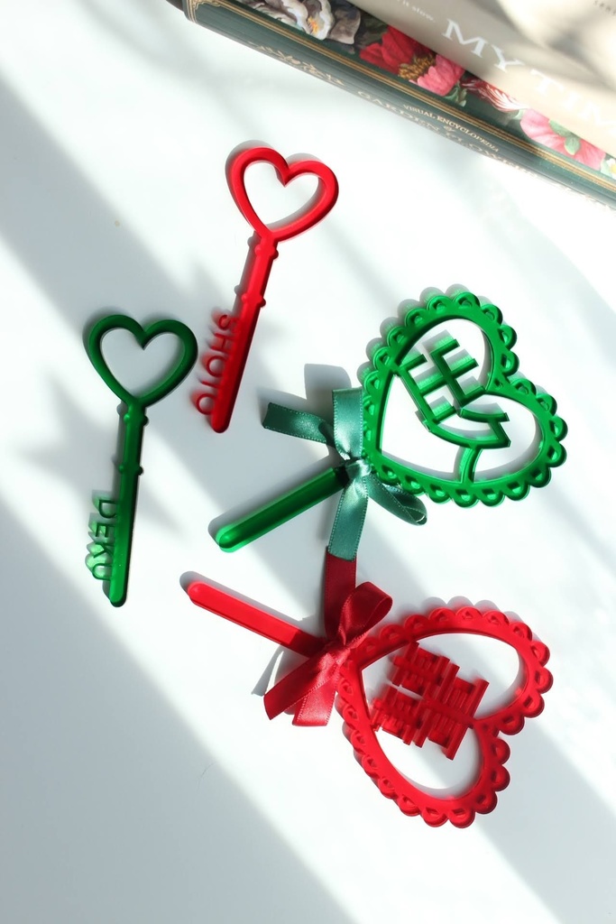 【選べる9色・名入れ】うちわ3文字リボン付き