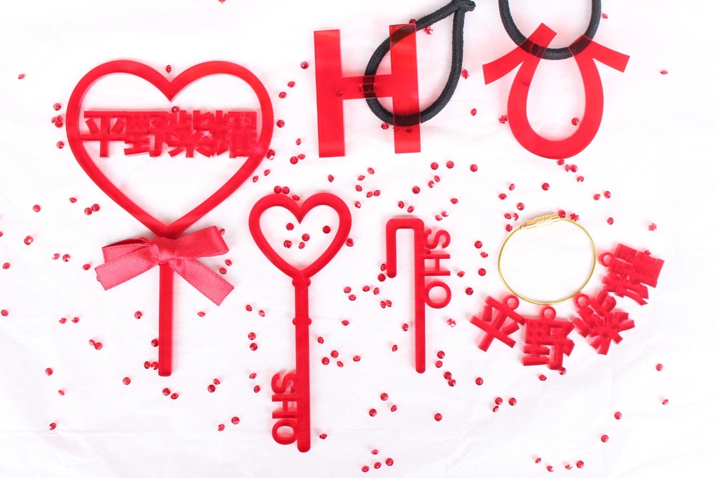 【選べる9色・名入れ】うちわ5文字 リボン付き