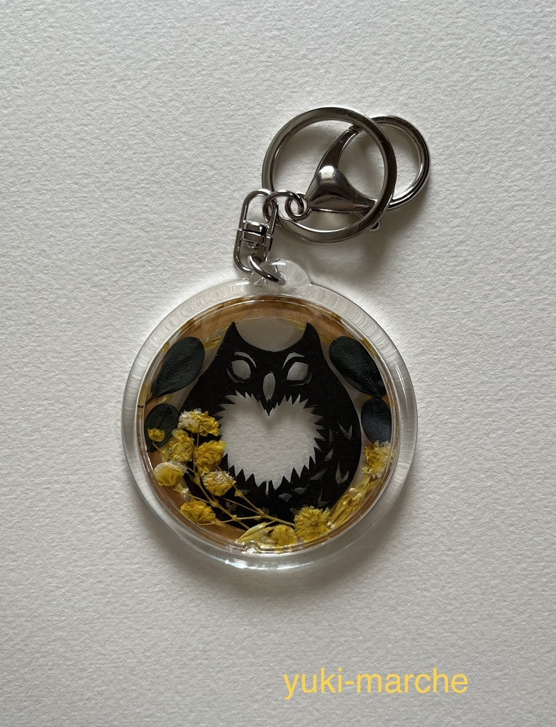 フクロウアクキー(切り絵)