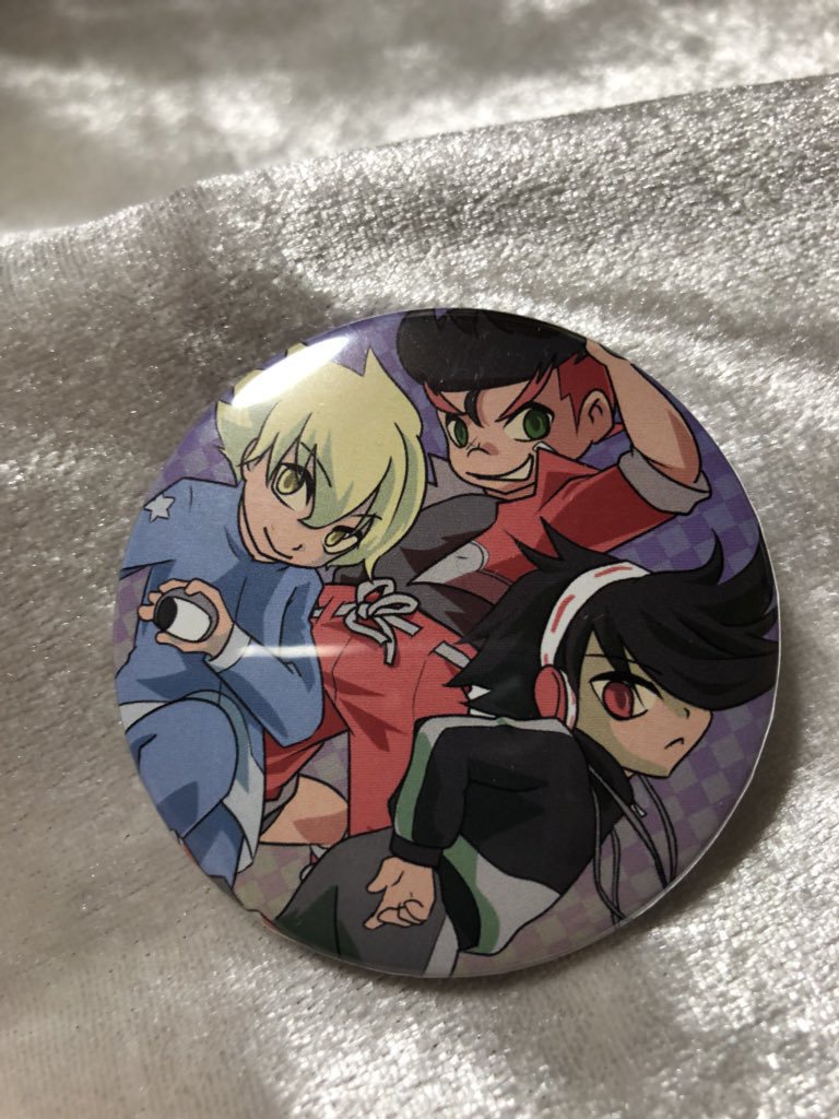 カイナガセキ缶バッジ