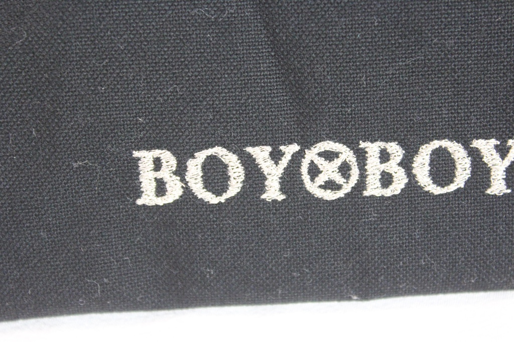 BBiコレ雑誌の付録風「刺しゅうポーチ」boyboy