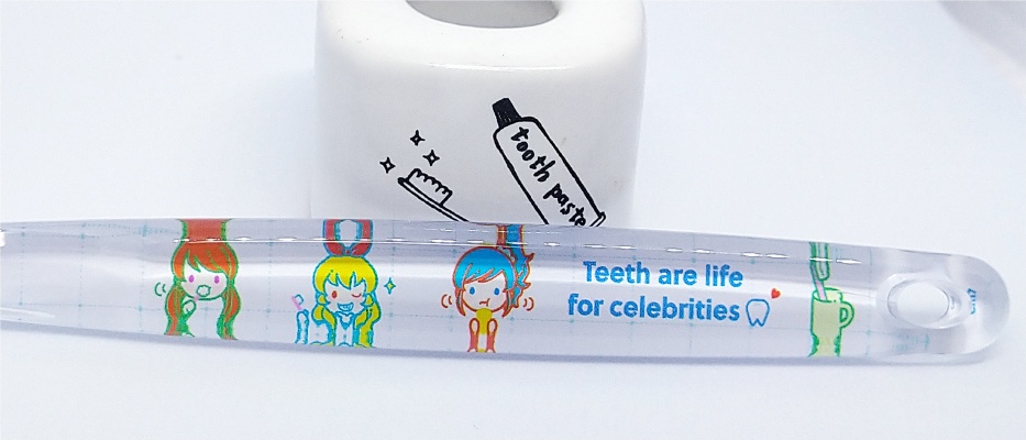 キャップ付き歯ブラシ