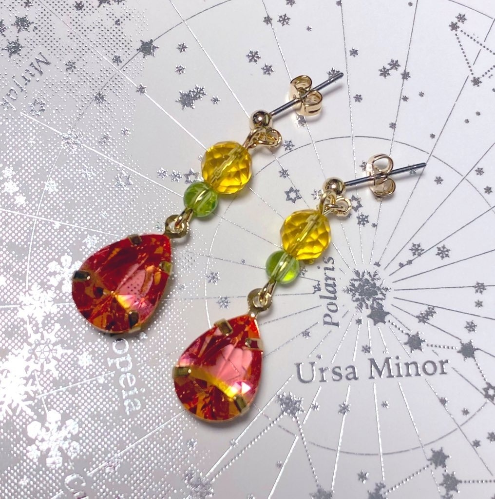 トロピカルな夏色ピアス①