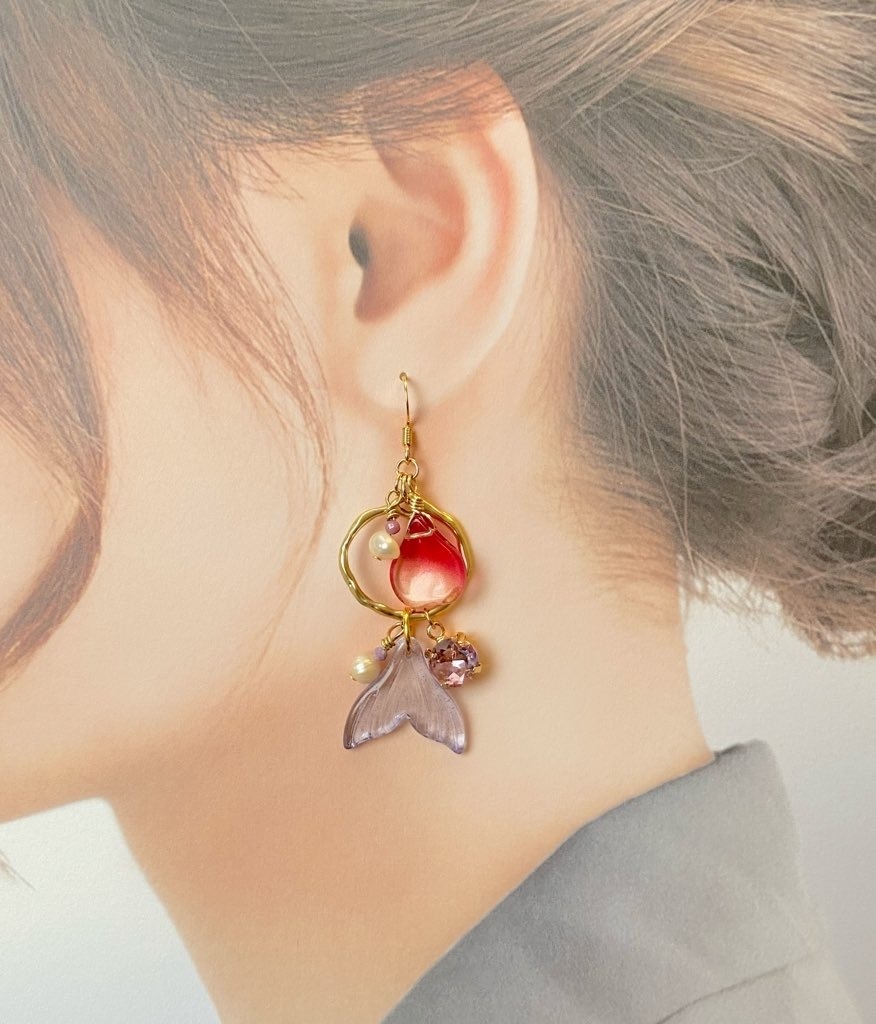 蓮花の人魚ピアス