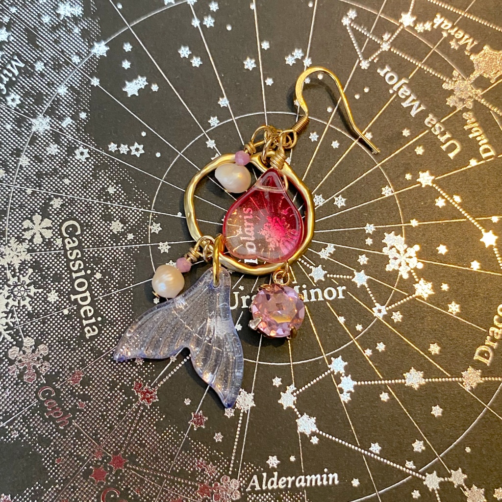 蓮花の人魚ピアス