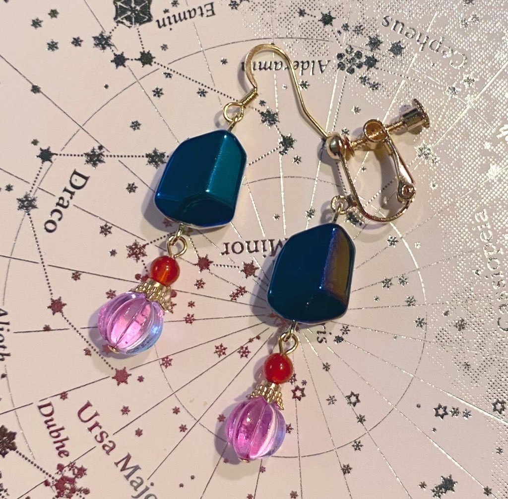 ハロウィンキャンディ耳飾り