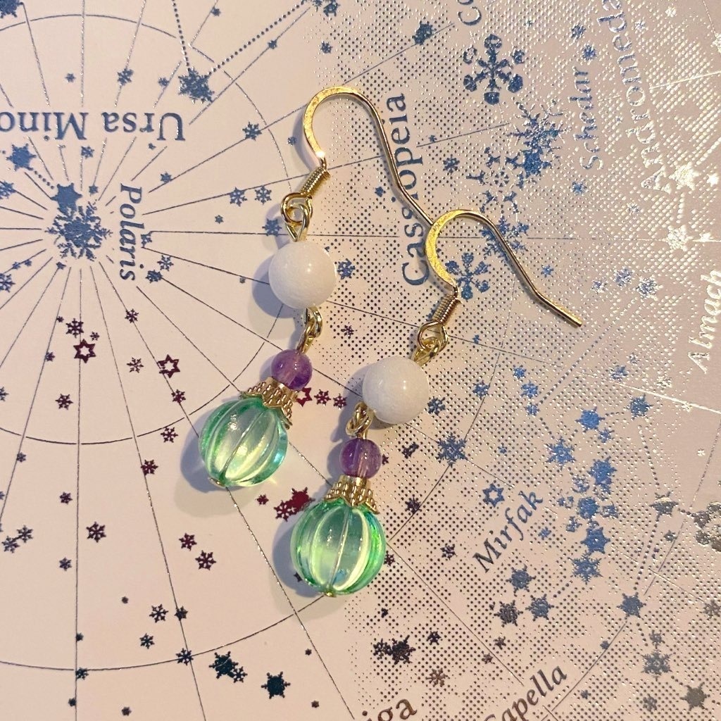 和風ランタン耳飾り