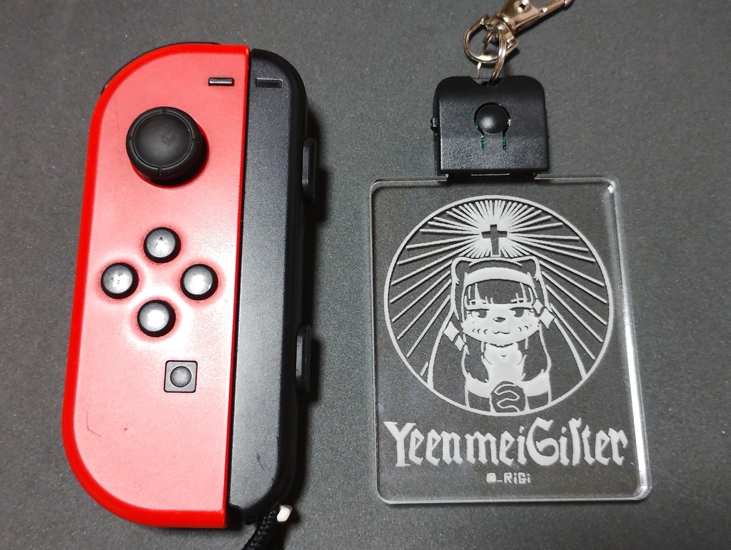 ぶちえなちゃんゲーミングアクキー