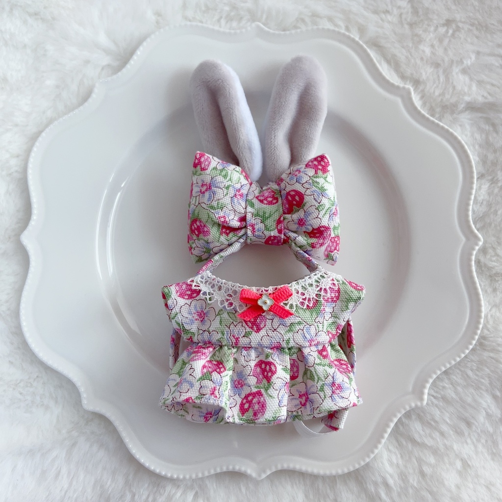 🍓ワンピ&うさミミカチューシャ