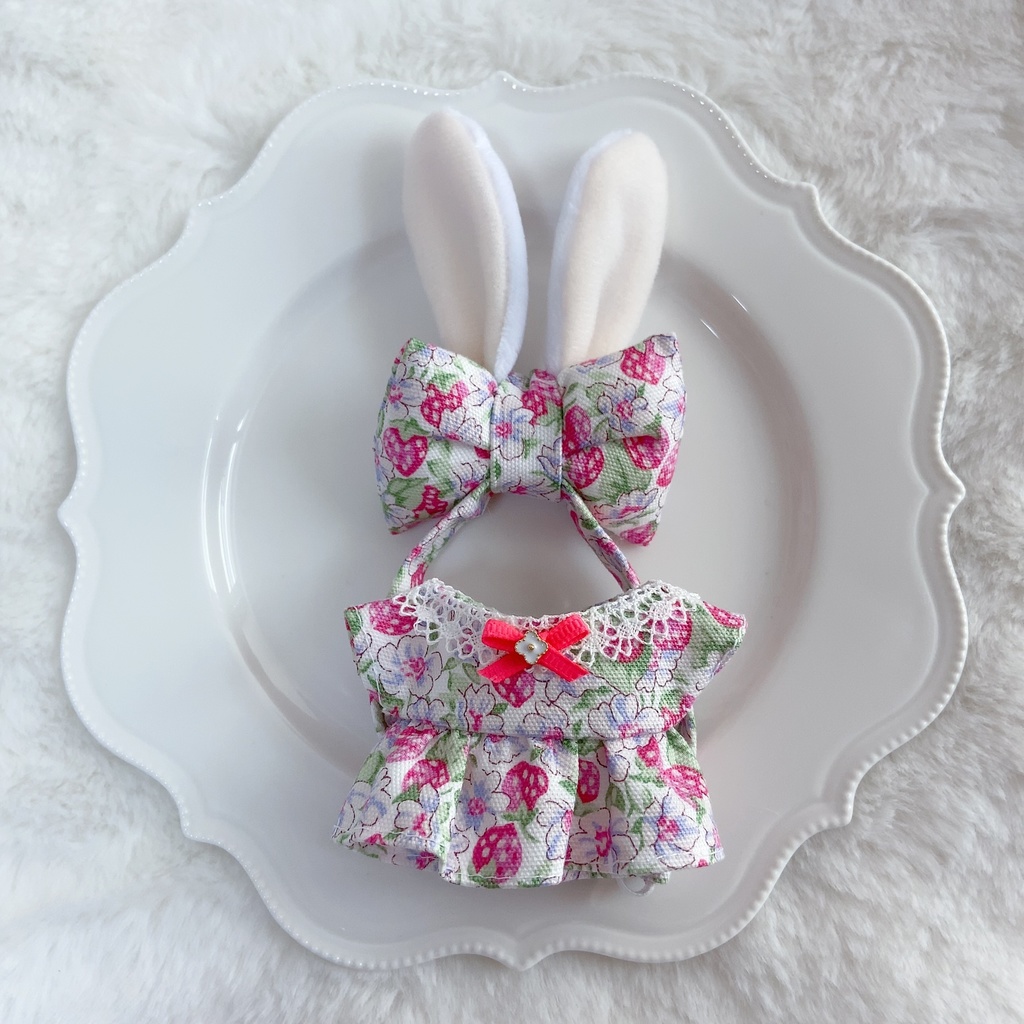 🍓ワンピ&うさミミカチューシャ