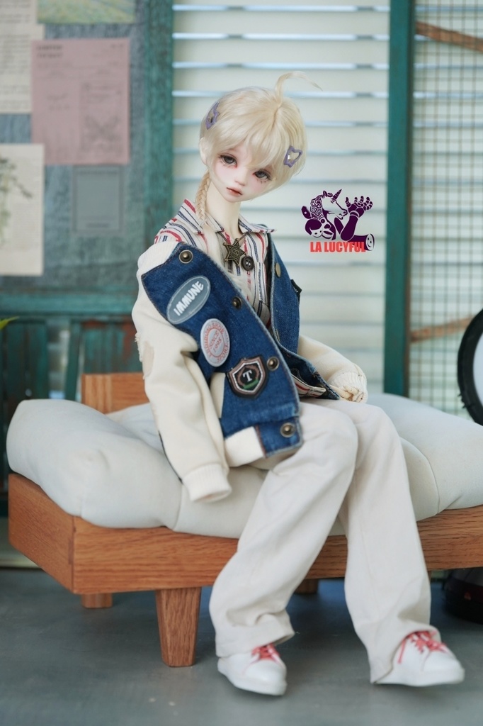 《高校休日》1/4 サイズ