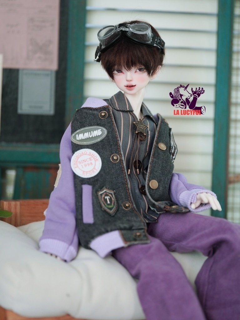 《高校休日》1/4 サイズ