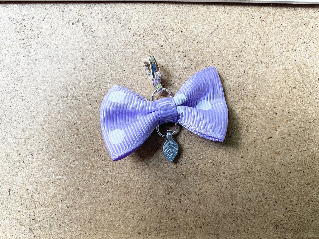 イメージカラーチャーム シリーズ展開全9色