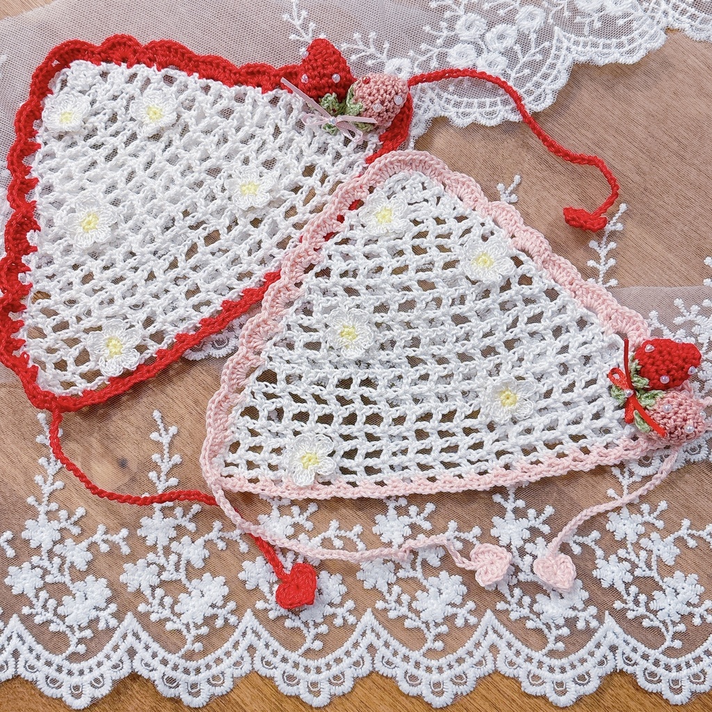 いちご畑のバブーシュカ