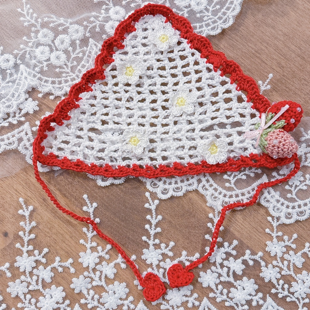 いちご畑のバブーシュカ