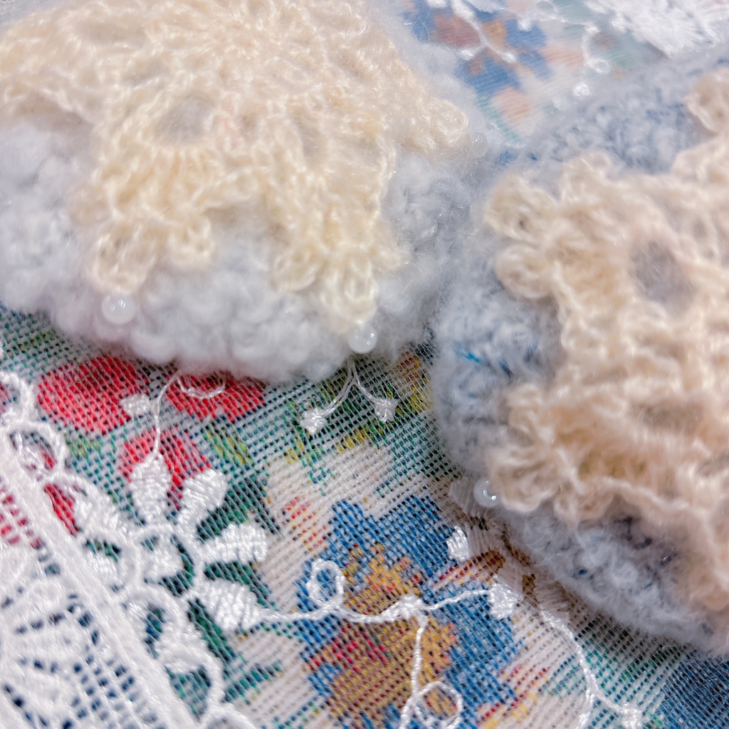 雪の結晶の毛糸のベレー帽