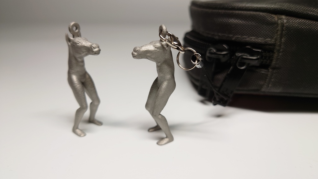 【積みタウロス】逆ケンタウロス ストラップ~金属製