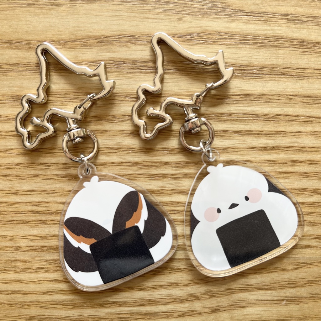 【北海道のどうぶつシリーズ】シマエナガ おにぎりアクリルキーホルダー【ノーマルver.】