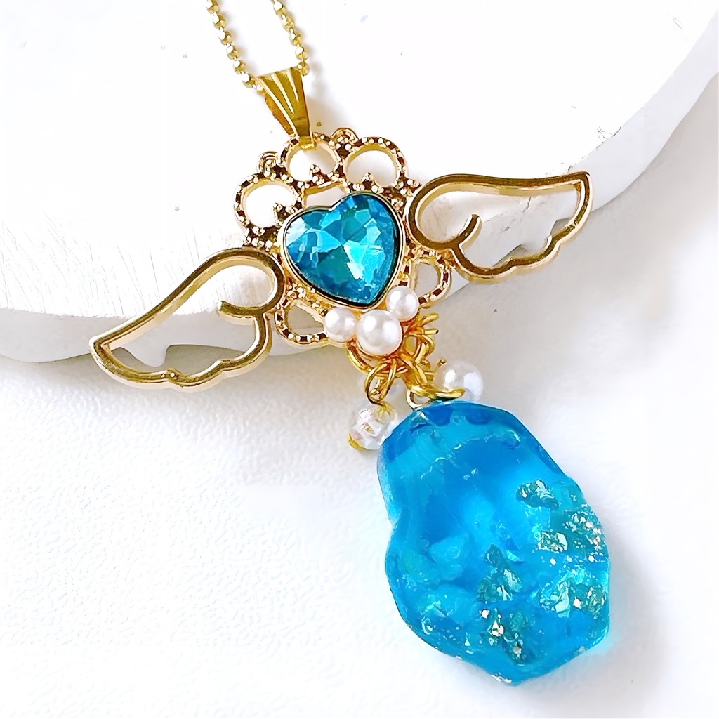 天翔の翼 蒼輝珠のネックレス Rocolia-ロコリア-シリーズ キーホルダー バックチャーム 鉱石レジン