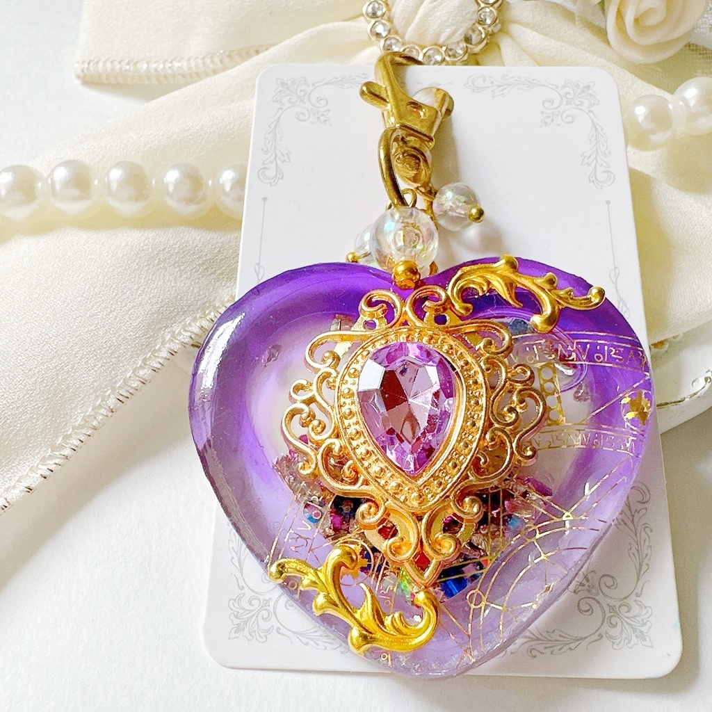 紫の女神バージョン 女神の舞踏会– Bal de Déesse – オイル入りシェイカー シャカシャカキーホルダー