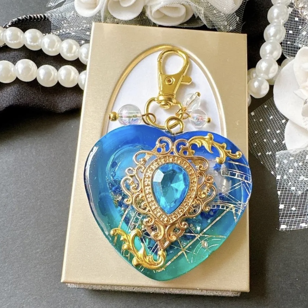 青の女神バージョン 女神の舞踏会– Bal de Déesse – オイル入りシェイカー シャカシャカキーホルダー