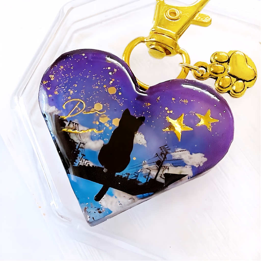 夜空 小さな街の風景＆黒猫 雲レジン ハート ネックレス キーホルダー