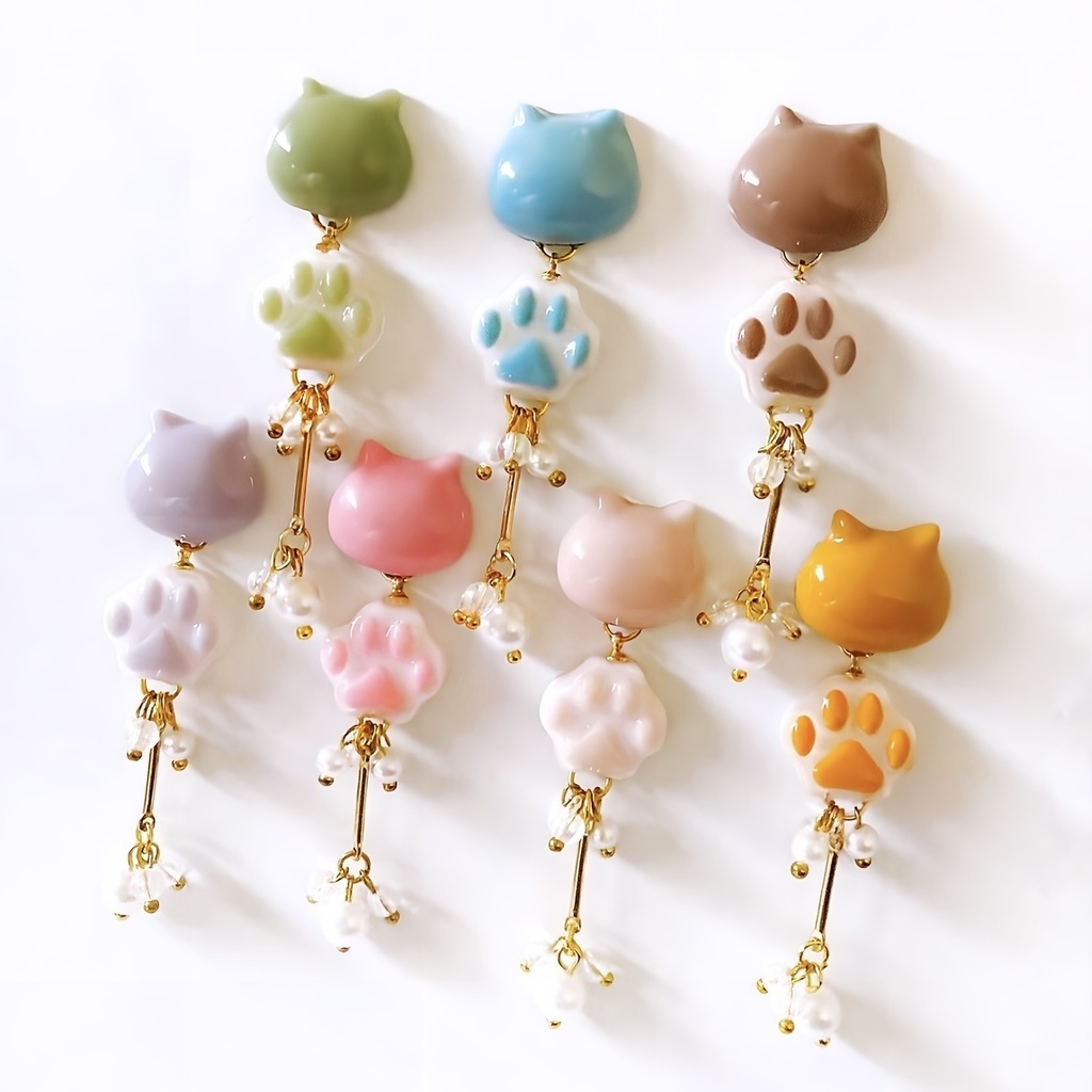 ゆらゆら揺れる ネコさん肉球 パール ピアス イヤリング 受注制作 【くすみカラー 7色】