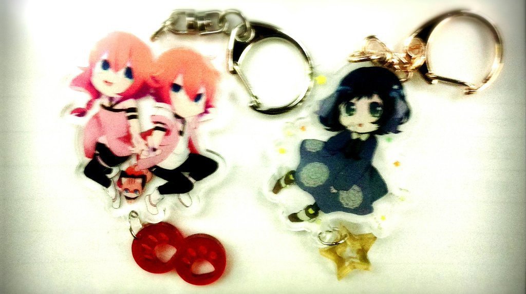 アクリルキーホルダー