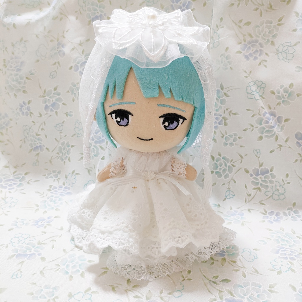 ハンドメイド　ぬい服　あんスタ　レース　ドレス　花柄　ヘッドドレス　純白