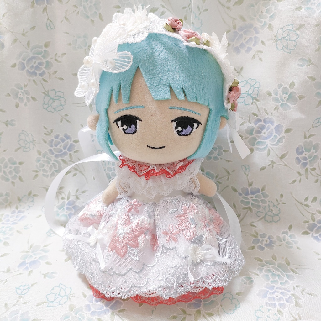 ハンドメイド　ぬい服　あんスタ　白　ピンク　赤　レース　花柄　薔薇　ドレス　ワンピース