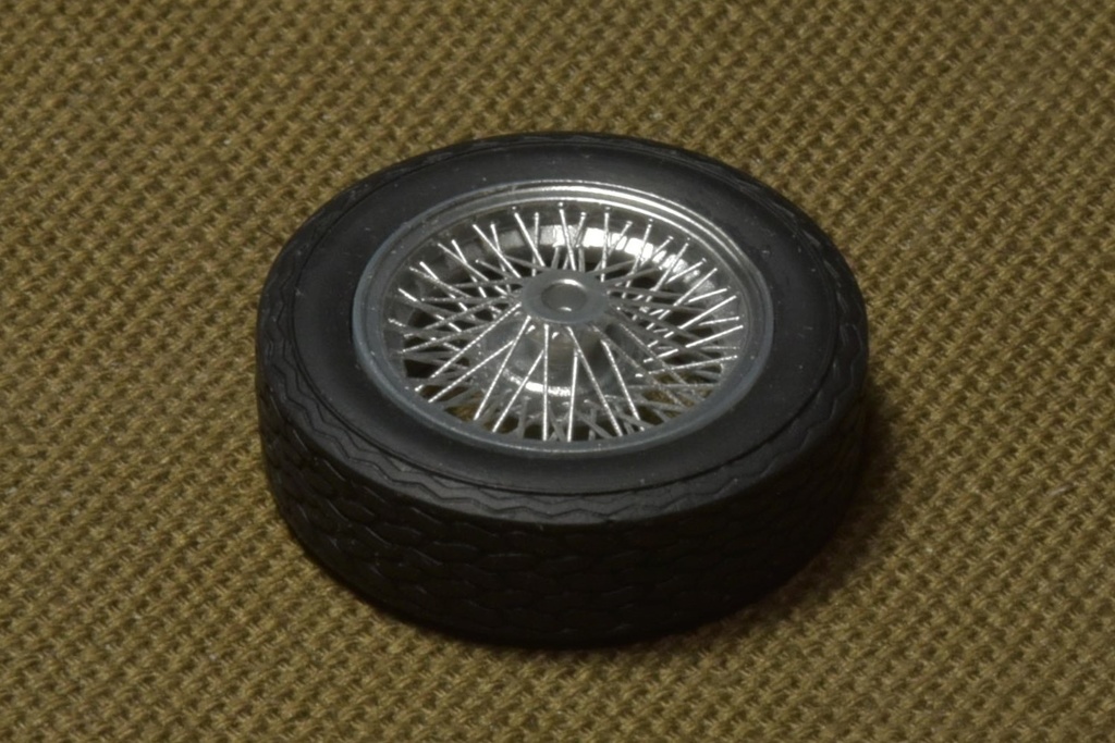1/24ジャガーXK-E ワイヤーホイール4個セット Wire Wheels