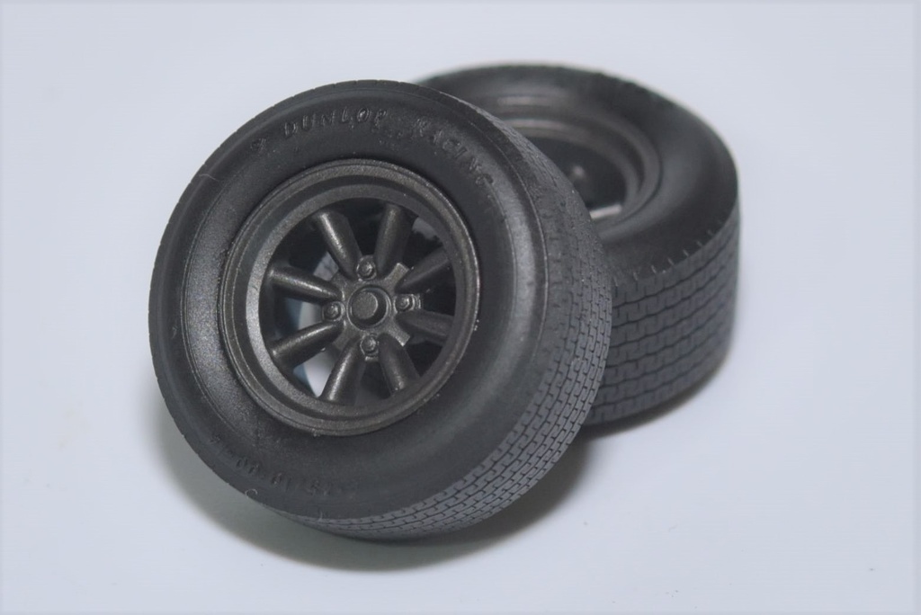 1/24 CR65レーシングホイールタイヤ4個セット ケンメリ、240ZG用