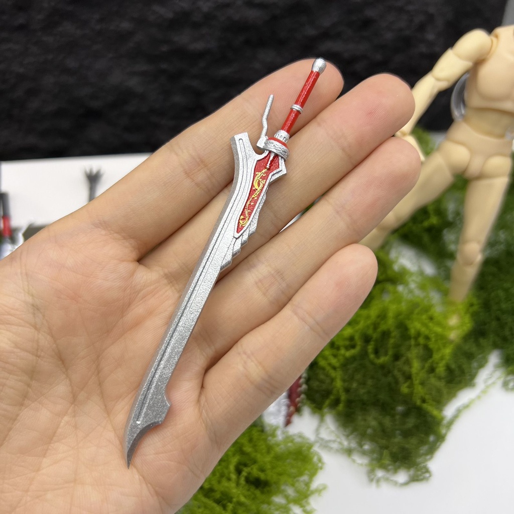 レッドクイーン ネロ DMC Devil May Cry 4 デビルメイクライ 樹脂